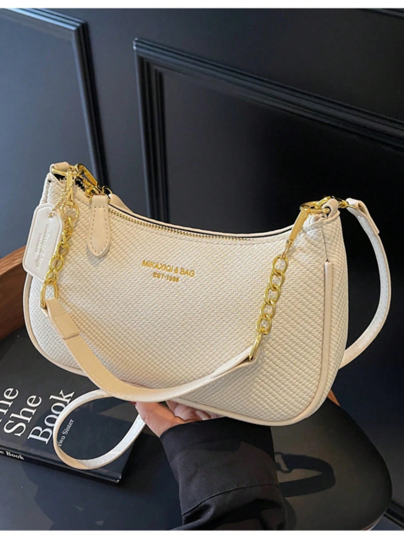 Simple Solid Color Women's Shoulder Bag, 2025 Faux Leather Baguette Bag, Zippered Closure