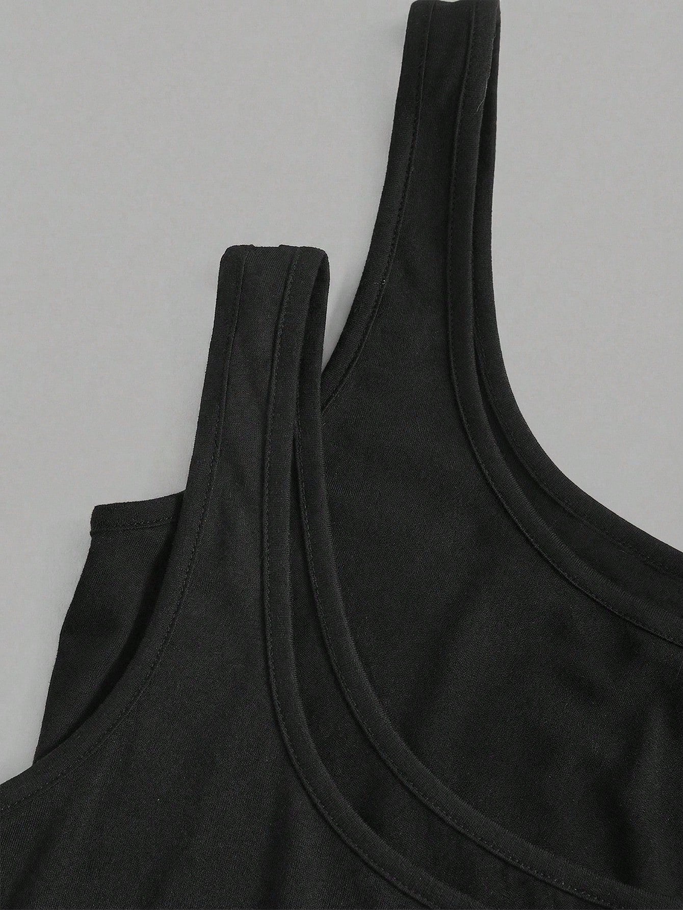 Slaydiva 2pcs Plus Size Women Casual Black Scoop Neck Ruched Waist Bodycon Tank Top Set, Suitable For Daily Wear, Versatile, Y2K