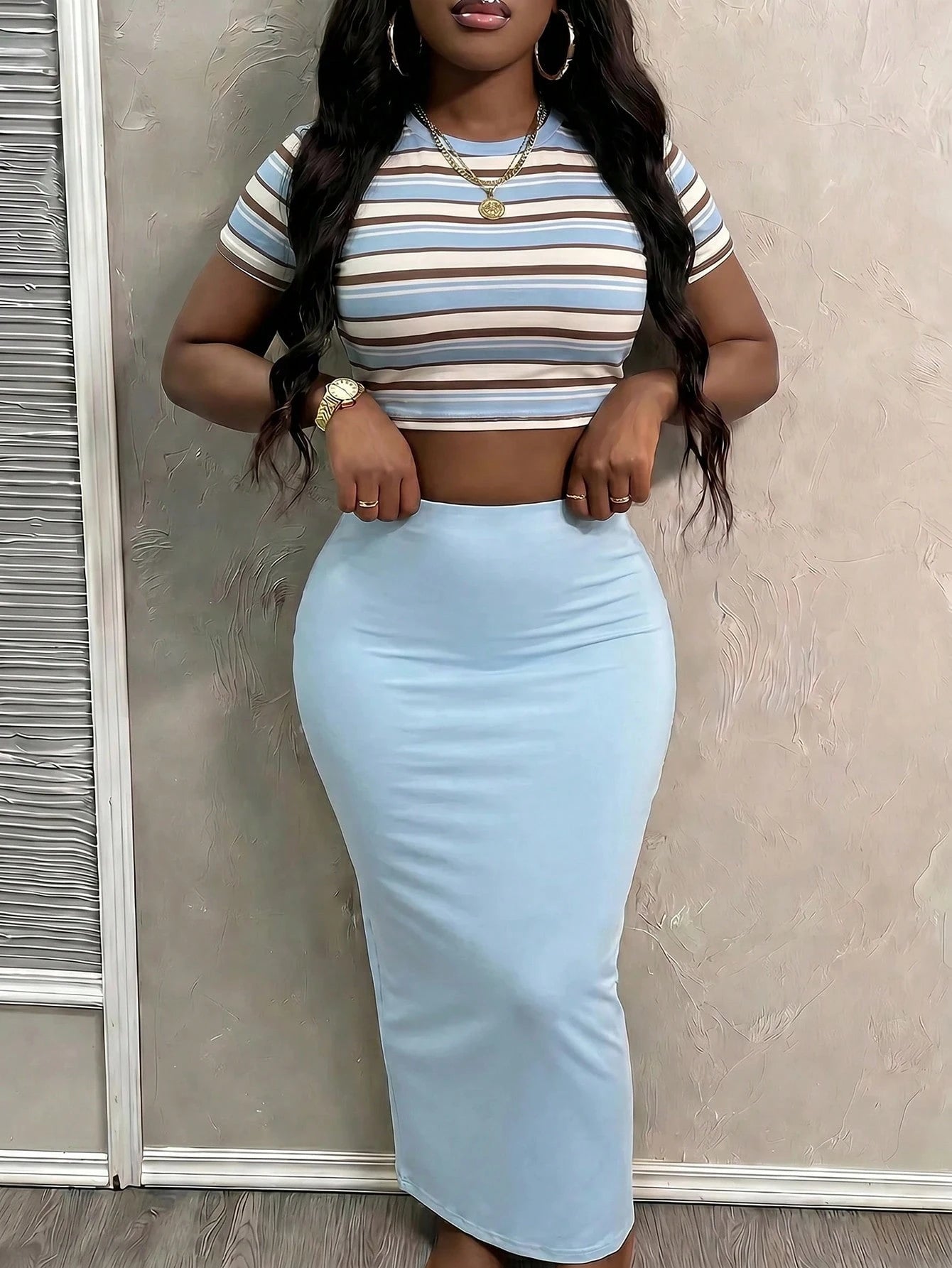 Slaydiva New Summer Women's Fitted Cropped ShortSleeve Round Neck T-Shirt&Bodycon Maxi Skirt 2pcs/Going Out/Internet Celebrity/Holiday/Stripes Graphic Print
