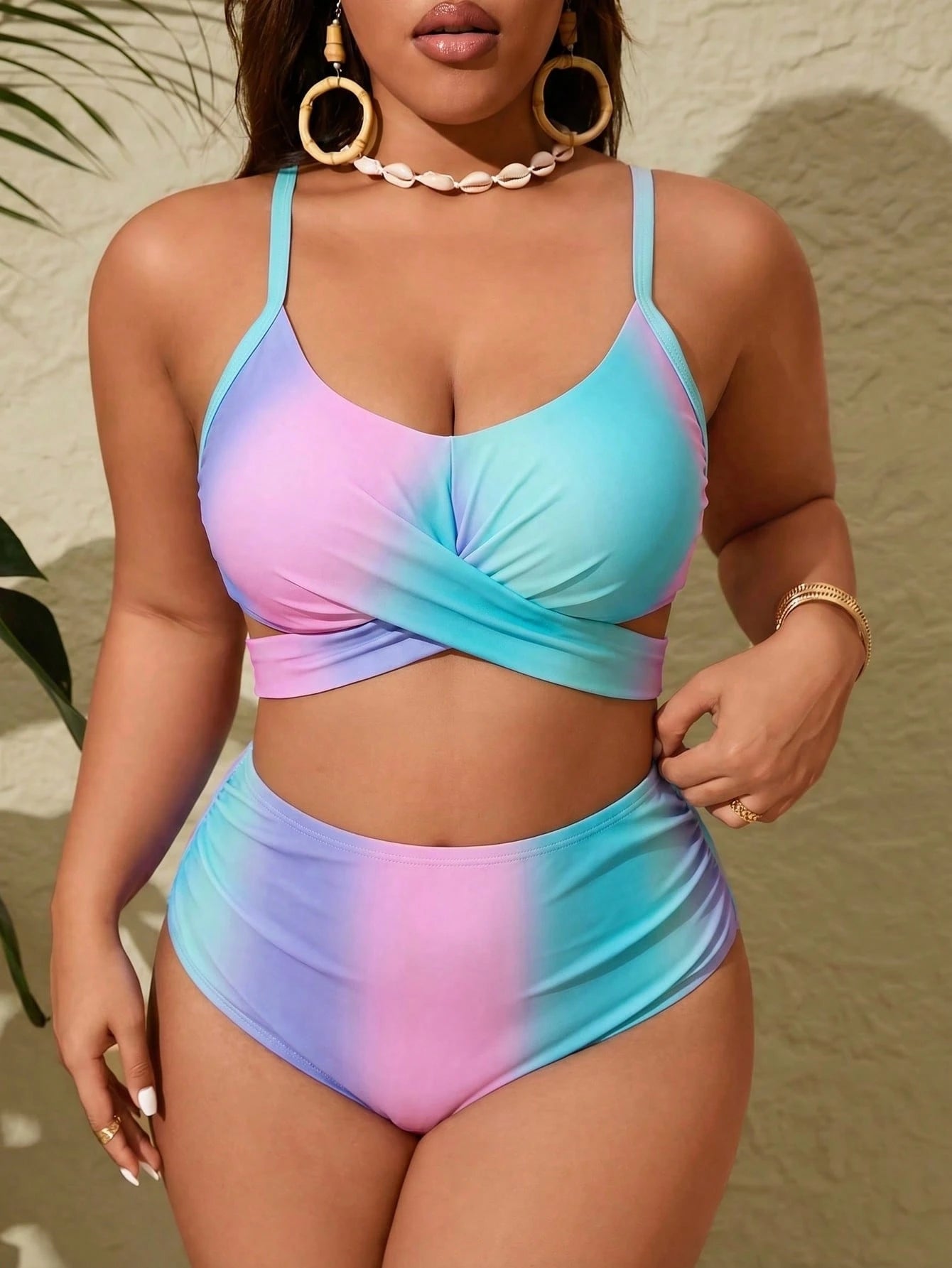 Slaydiva Plus Size Women's Gradient Color Print Cross Wrap Bust Tie Back Bikini Set Set, Beach/Resort Vacation