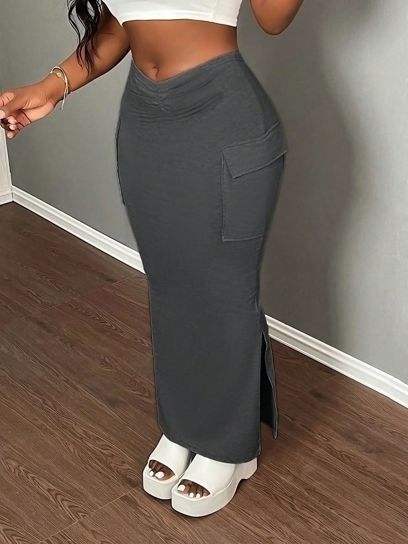 Slaydiva Women's Casual Backless U-Neck Tie Up Long Gray Summer Vacation Skirt