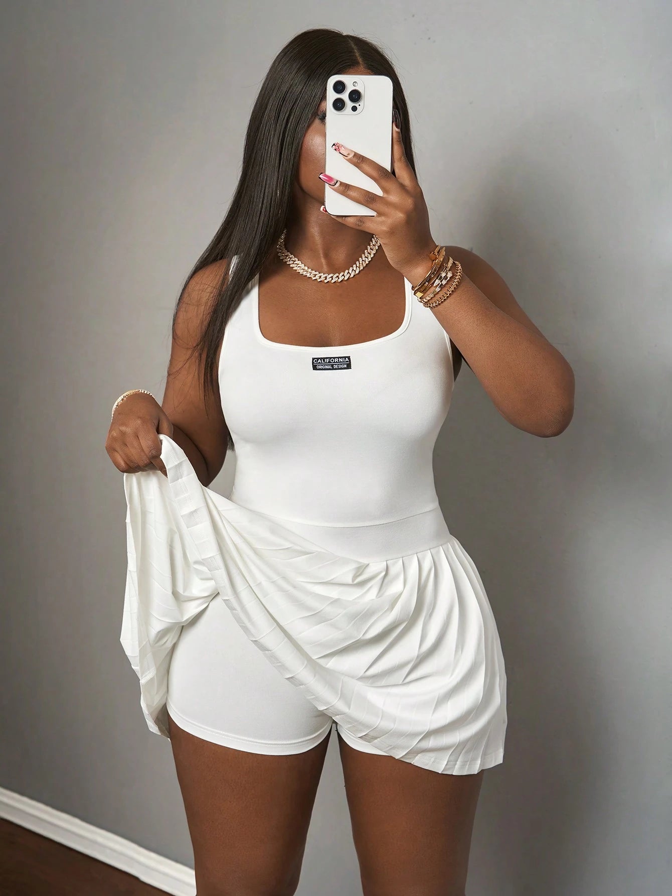 Slaydiva Women's White Summer Casual Active Back-To-School Knitted Mini Dress U-Neck Racer Vest Basic Pleated Skirt Culottes With Shorts Label Tennis