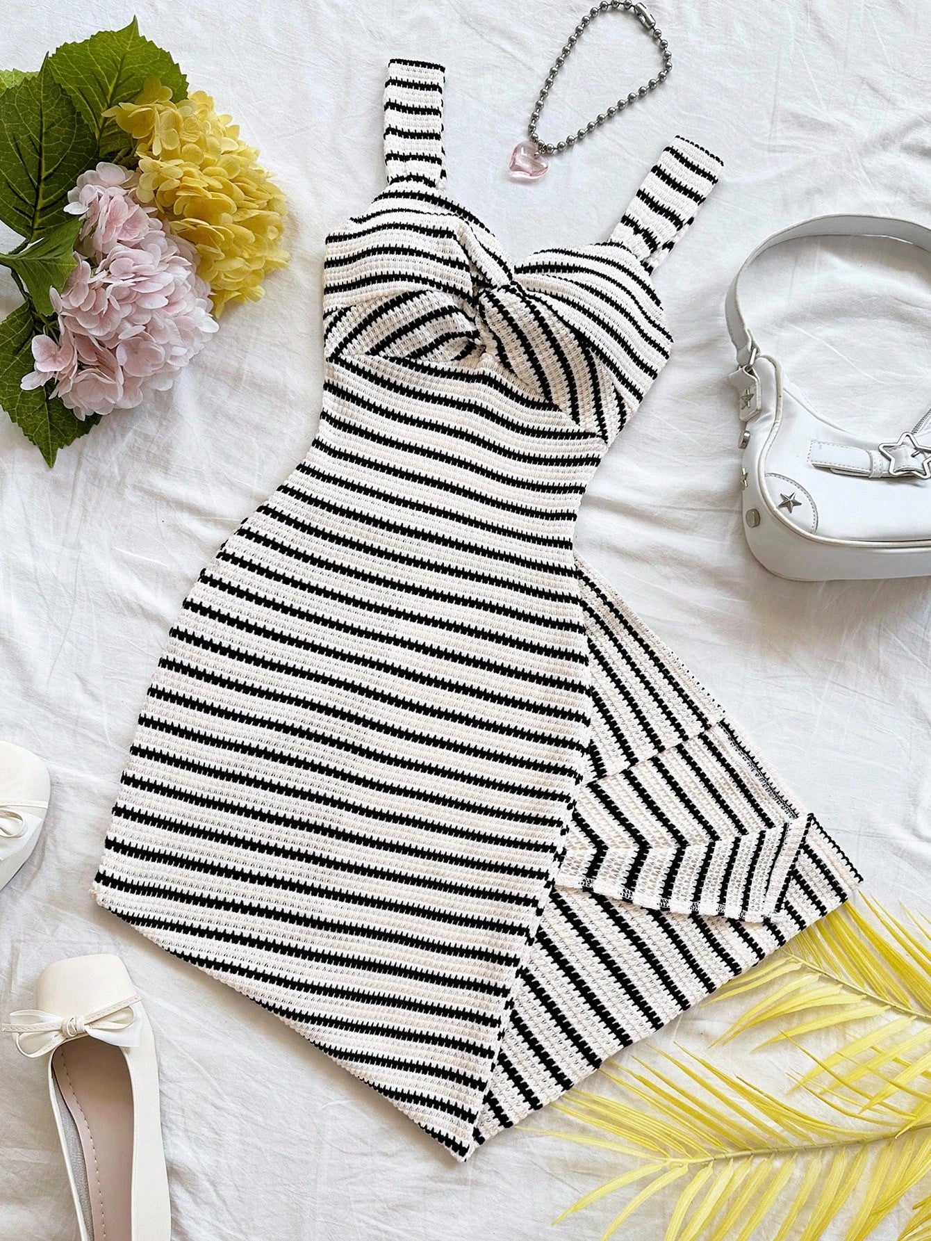 Soleia Dresses For Women Casual Stripes Fall Outfits Women's Striped Sleeveless Mid-Length Dress Striped Dress Summer Dress No Chest Padding