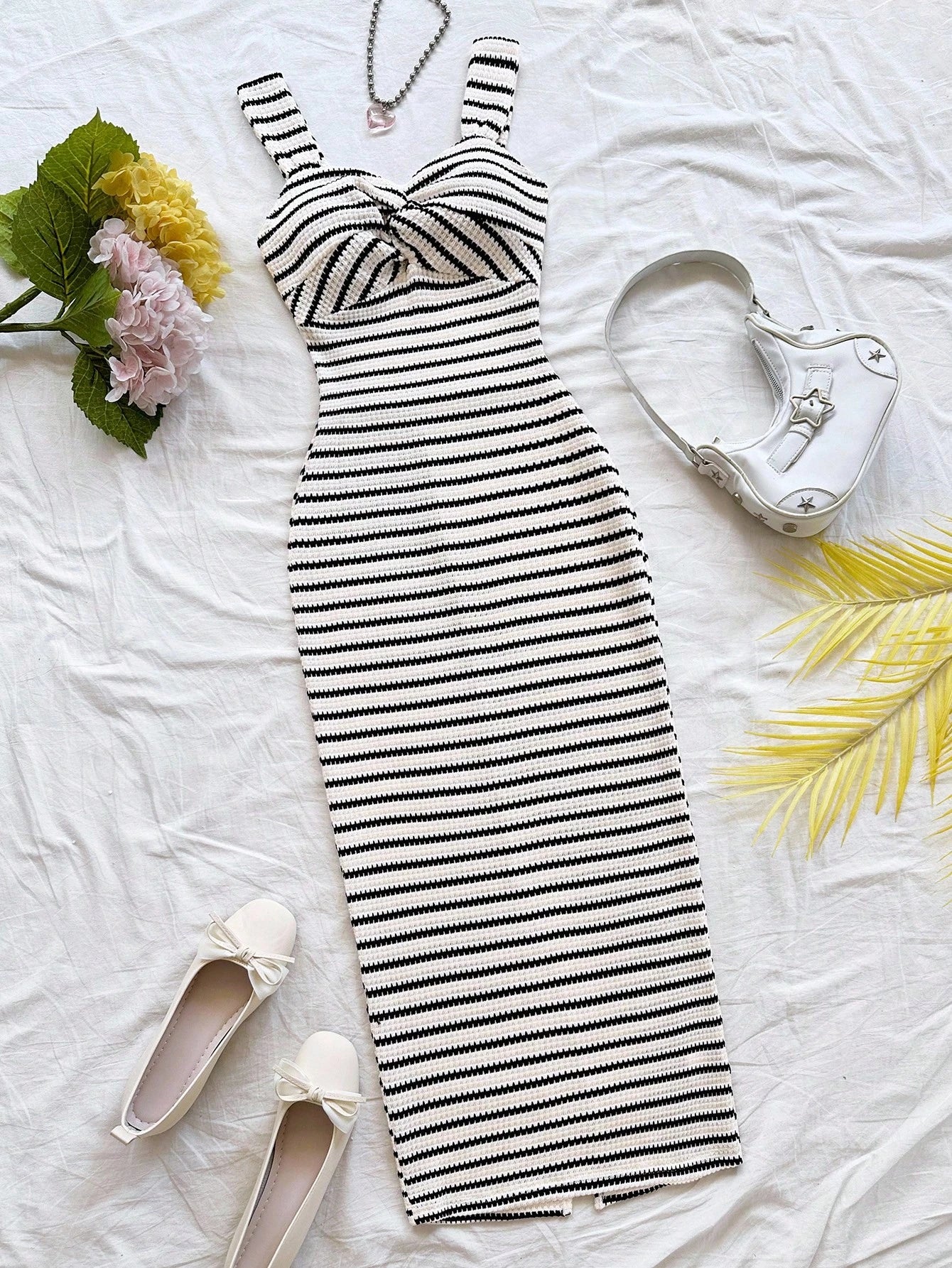 Soleia Dresses For Women Casual Stripes Fall Outfits Women's Striped Sleeveless Mid-Length Dress Striped Dress Summer Dress No Chest Padding