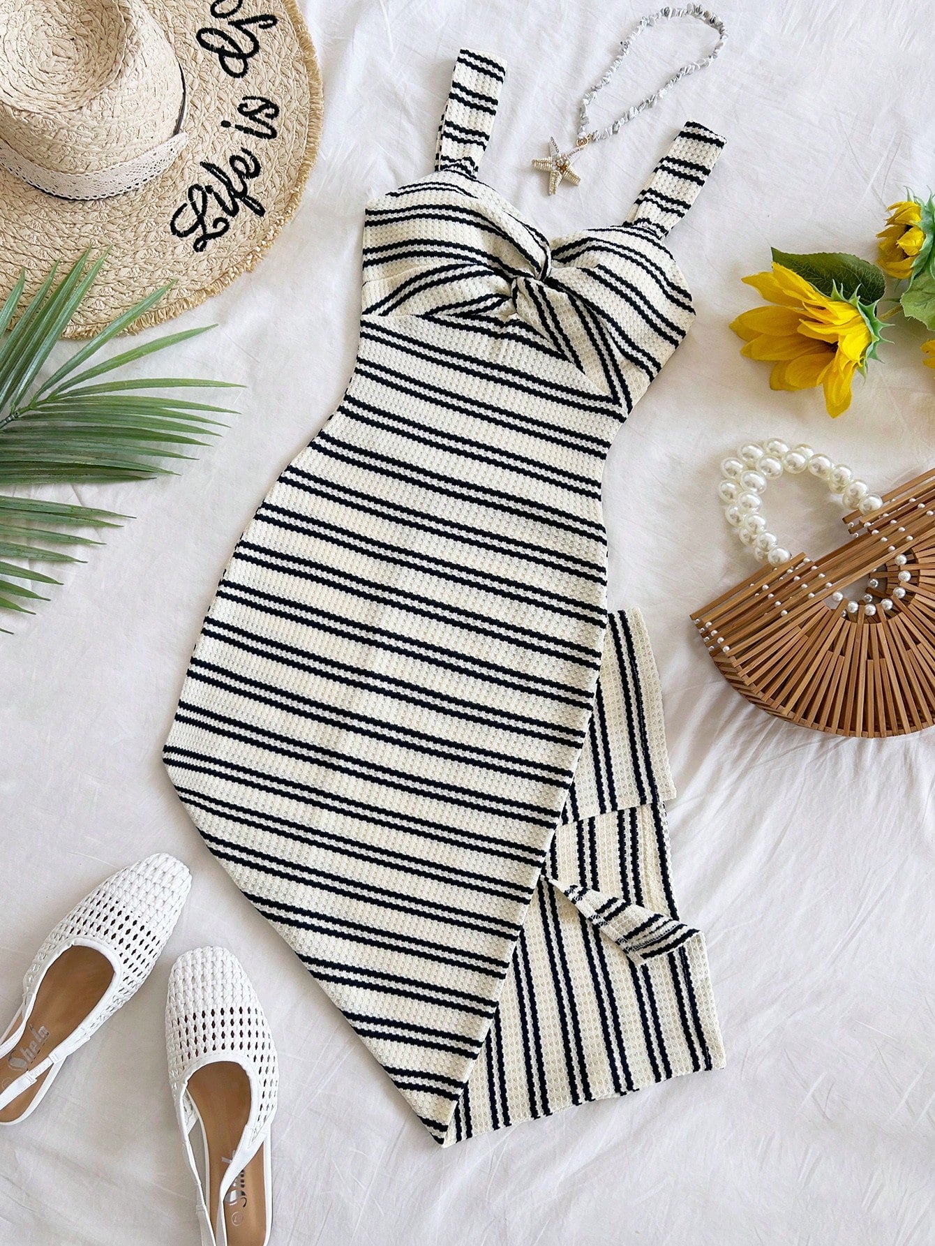 Soleia Dresses For Women Casual Stripes Fall Outfits Women's Striped Sleeveless Mid-Length Dress Striped Dress Summer Dress No Chest Padding