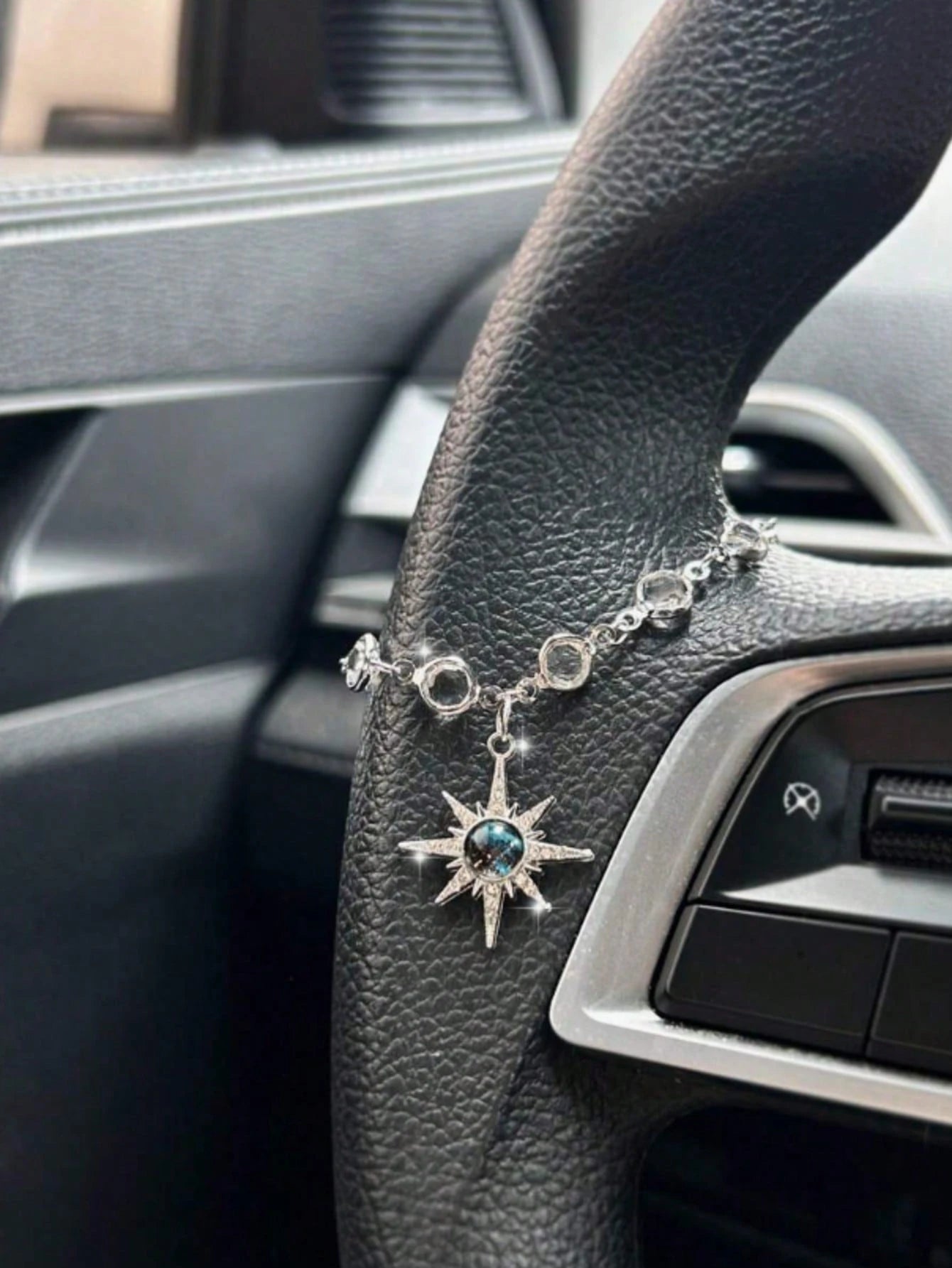Starry Sky Sun Car Pendant, Rhinestone Sun Charm Vintage Alloy Decor For Car Steering Wheel