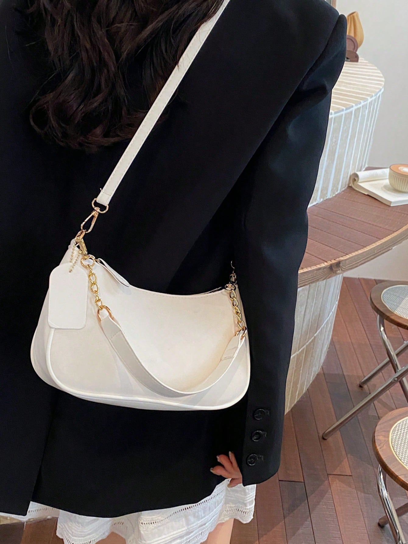 Summer Elegant Solid Color Handbag With Pendant, Classic Multi-Use Fashion Letter Decor Women's Shoulder Crossbody Bag, Suitable For Shopping, Wallet, Young Women, College Students, Newlyweds, Office