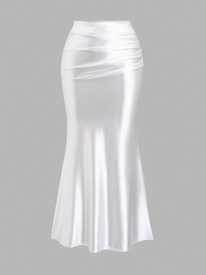 Sunnyshic White Pleated Bodycon Skirt, Minimalist & Fashionable, Suitable For Summer