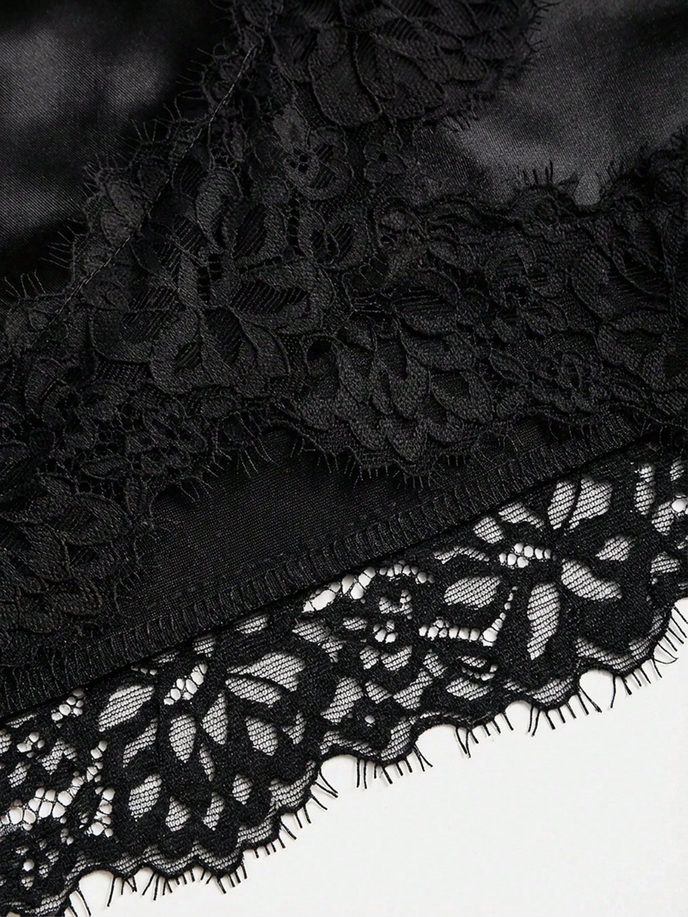 Sweetra Y2K Sexy Asymmetrical Hem Lace Trim Skirt, Suitable For Vacation And Commute