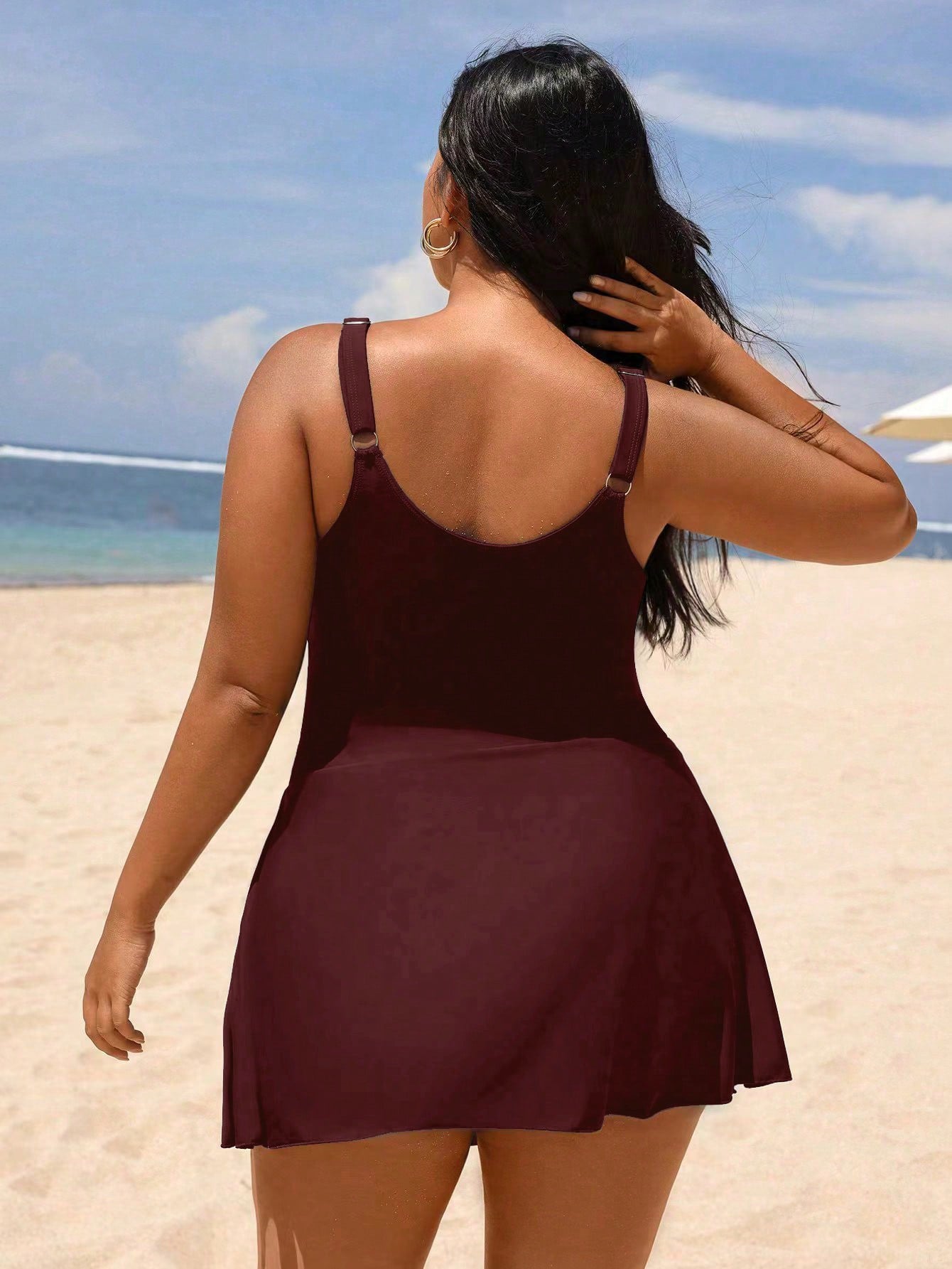 Swim Lushoire Plus Size Women's Twist Side One-Piece Swimsuit, Fashionable For Vacation