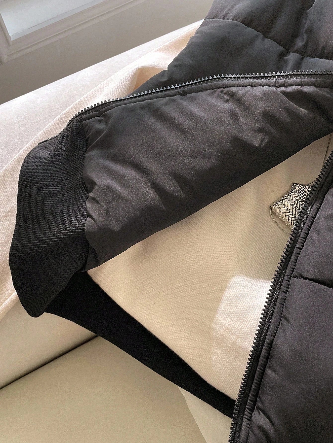 Teen Girls Black Casual Zip Up All-Match Versatile Sleeveless Stand Collar Short Cotton Padded Vest, Autumn/Winter Fall, Solid, Minimalist, Back To