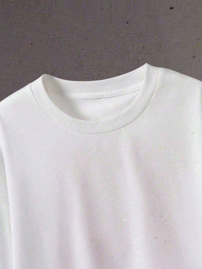 This High-Quality Men's Casual Streetwear T-Shirt Is An Absolute Must-Have For Any Summer Wardrobe. Crafted From Pure Cotton, This Crew-Neck, Short-Sleeve Tee Features A Relaxed, Versatile Fit-Making