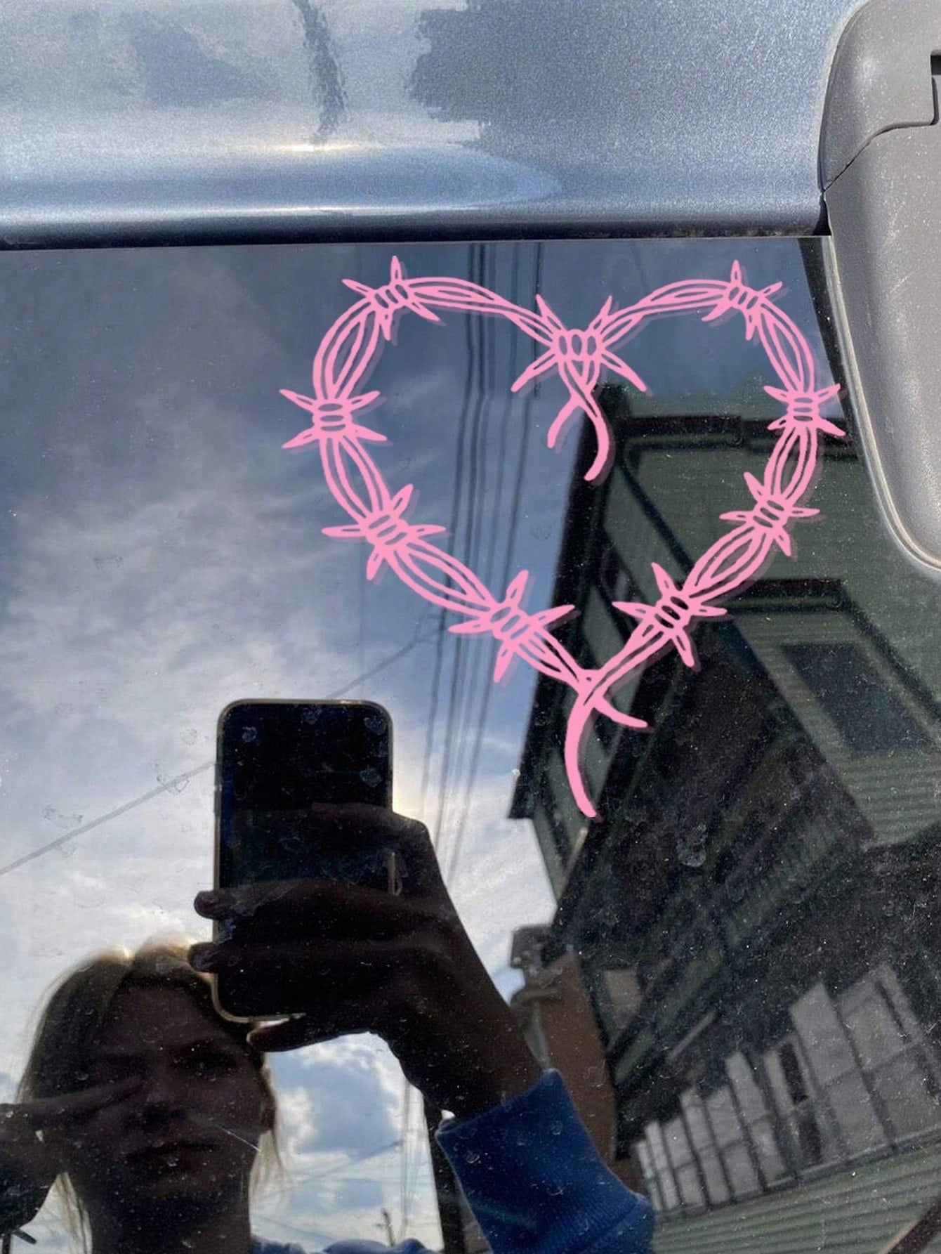 Thorns Heart Shape Decal, Women's Favorite Car Decal, Suitable For Cars, Notebooks, Water Bottles, Mirror Decals