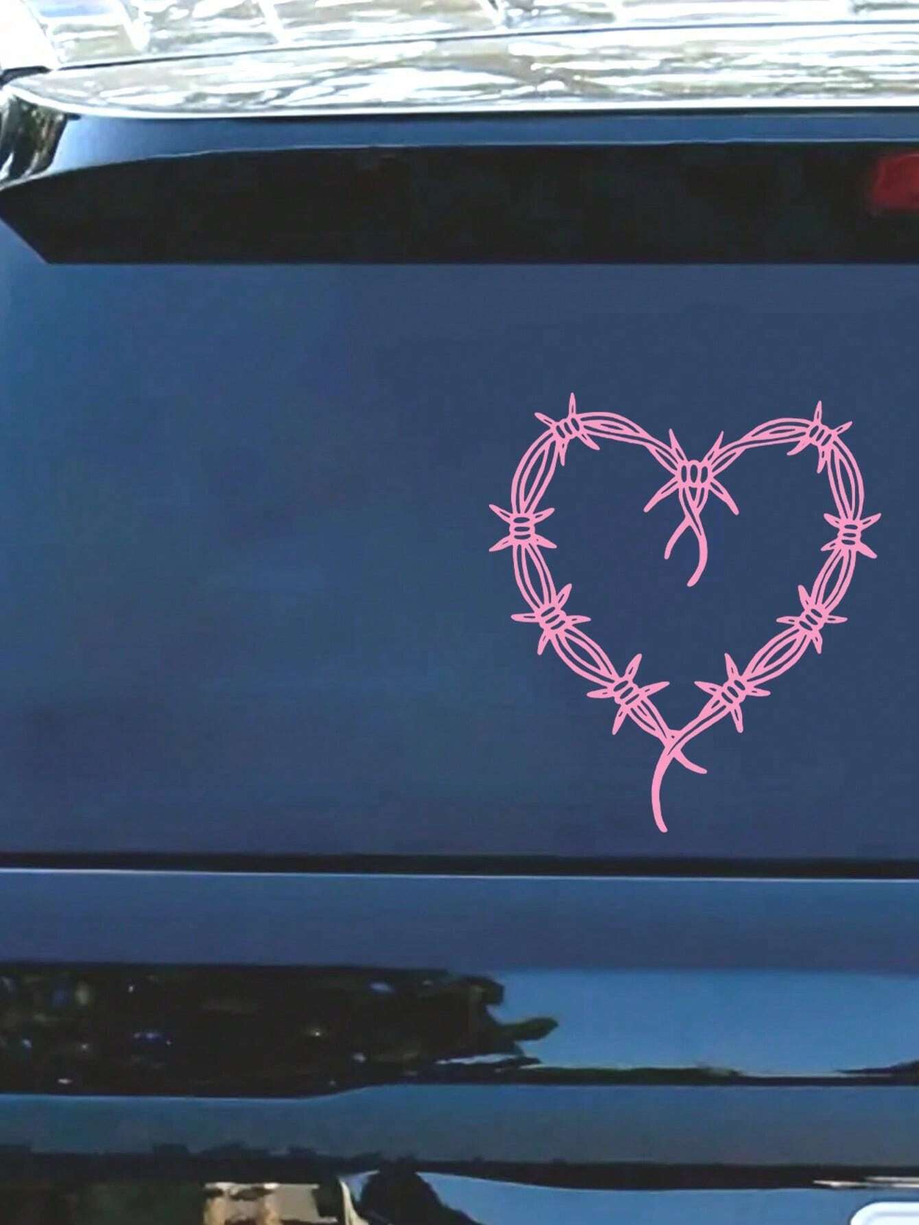Thorns Heart Shape Decal, Women's Favorite Car Decal, Suitable For Cars, Notebooks, Water Bottles, Mirror Decals