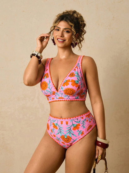 Travachic Plus Size Women's Floral Print Shell Embroidered Tank Top And Triangle Bikini Bottom Swimsuit Set