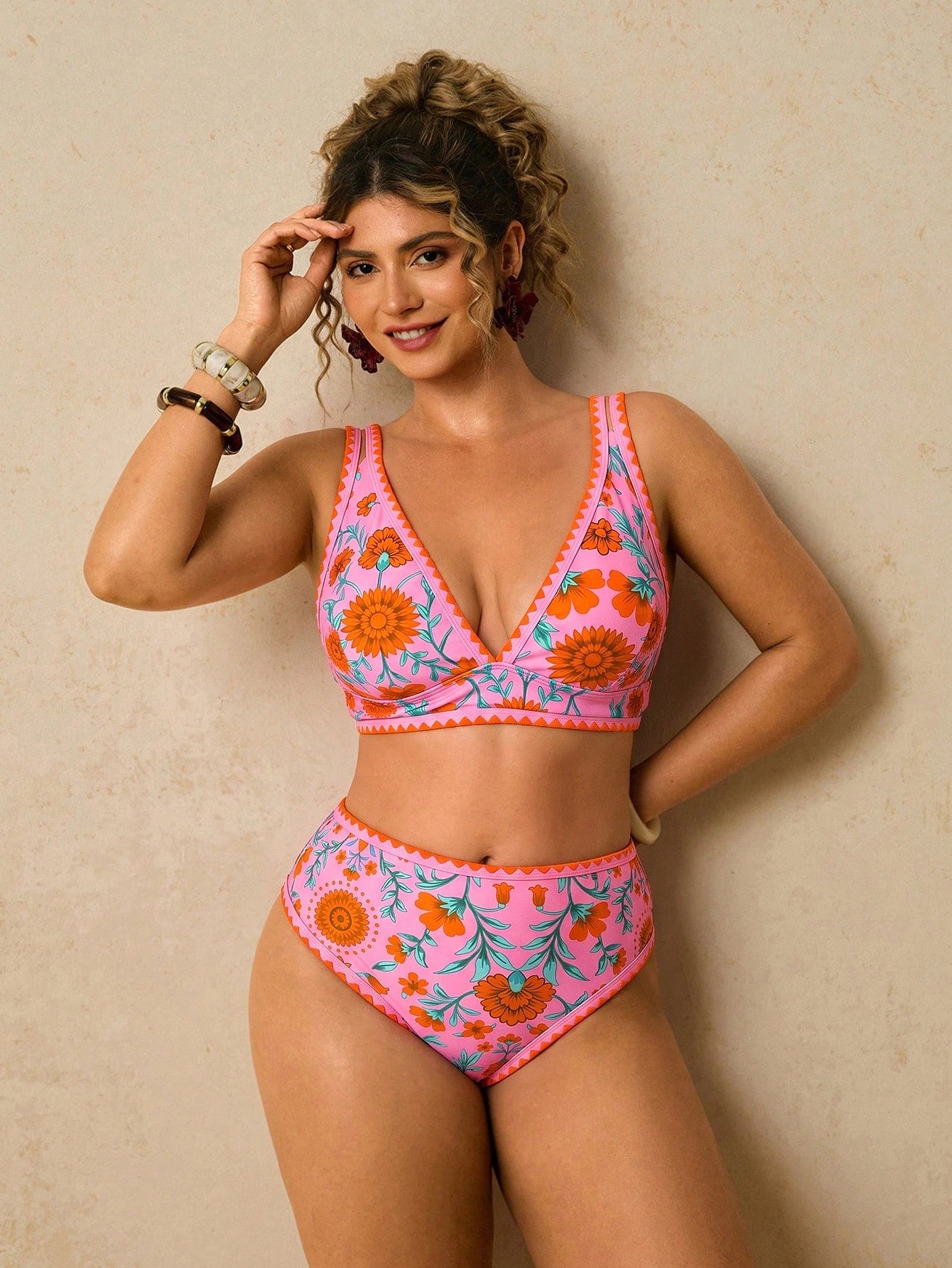 Travachic Plus Size Women's Floral Print Shell Embroidered Tank Top And Triangle Bikini Bottom Swimsuit Set