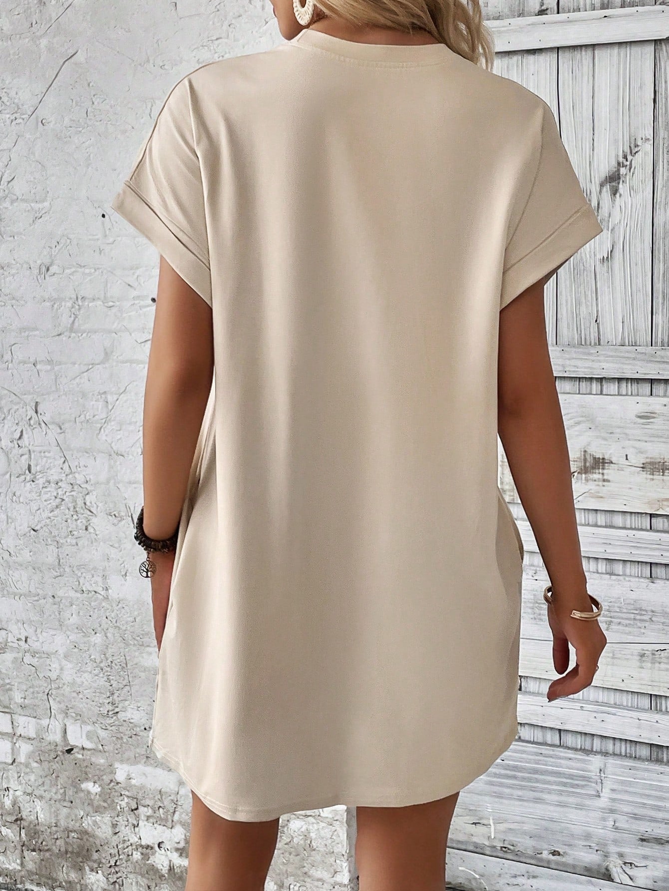 Vaclyn Solid Hidden Pocket Batwing Sleeve Tee Dress