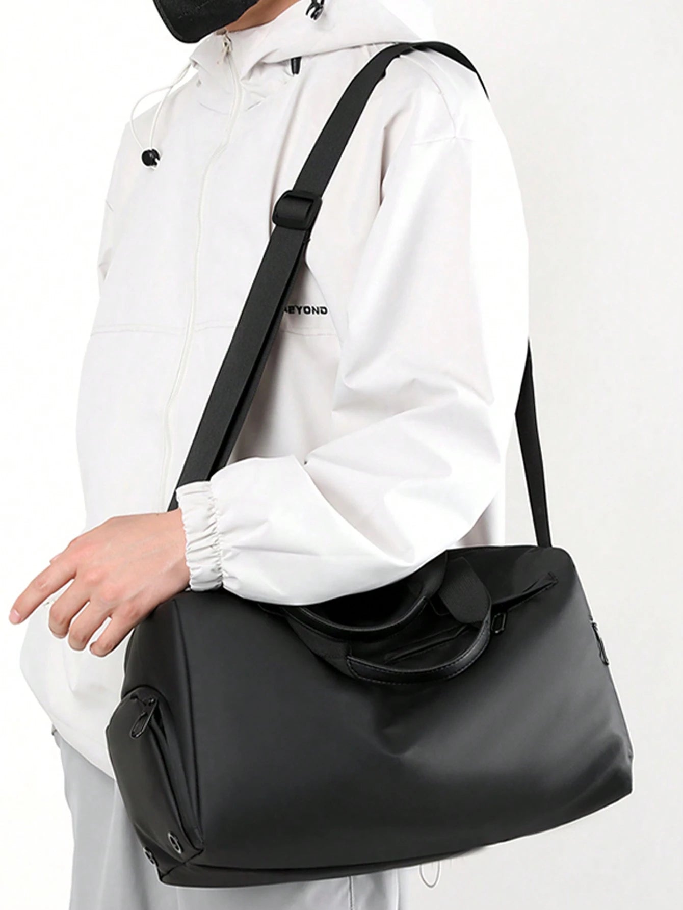 Waterproof Handbag For Men, With Separate Shoe Compartment, Large Capacity Black Shoulder/Crossbody Bag