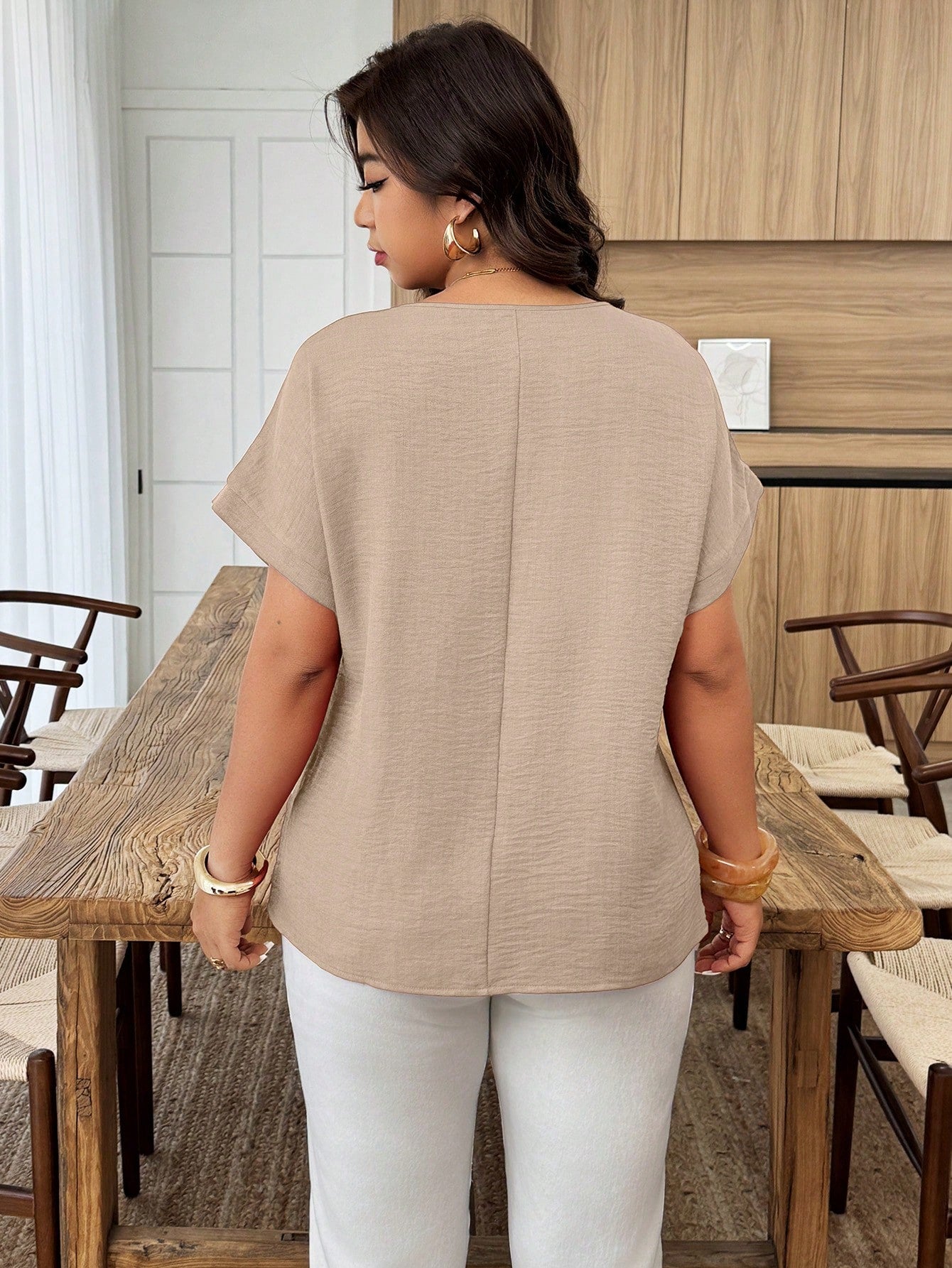 Weeklong Plus Size Women's Casual Pleated Round Neck Loose Dolman Sleeve Blouse, Suitable For Daily Wear And Vacation Chic