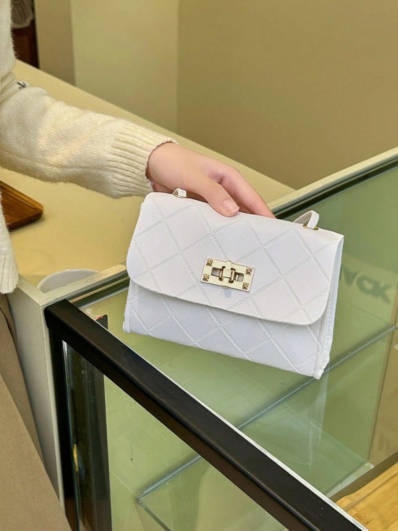 Women's Fashion Minimalist Rhombus Mini Square Bag, Embossed PU Leather With Metal Clasp- Casual Crossbody/Shoulder Bag