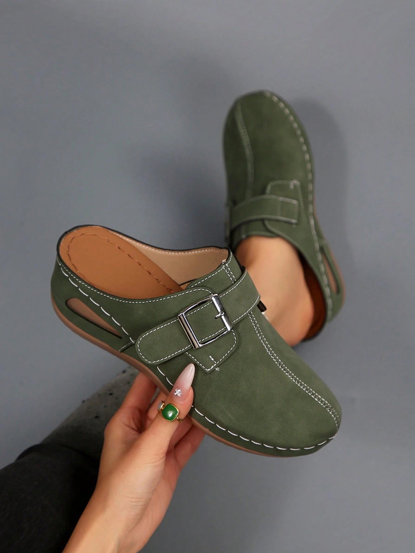 Women's Fashion New Wedge Heel Thick Sole Closed Toe Mule Slides, Lightweight Comfortable Soft Bottom Slippers For Home And Walking, Spring And Autumn