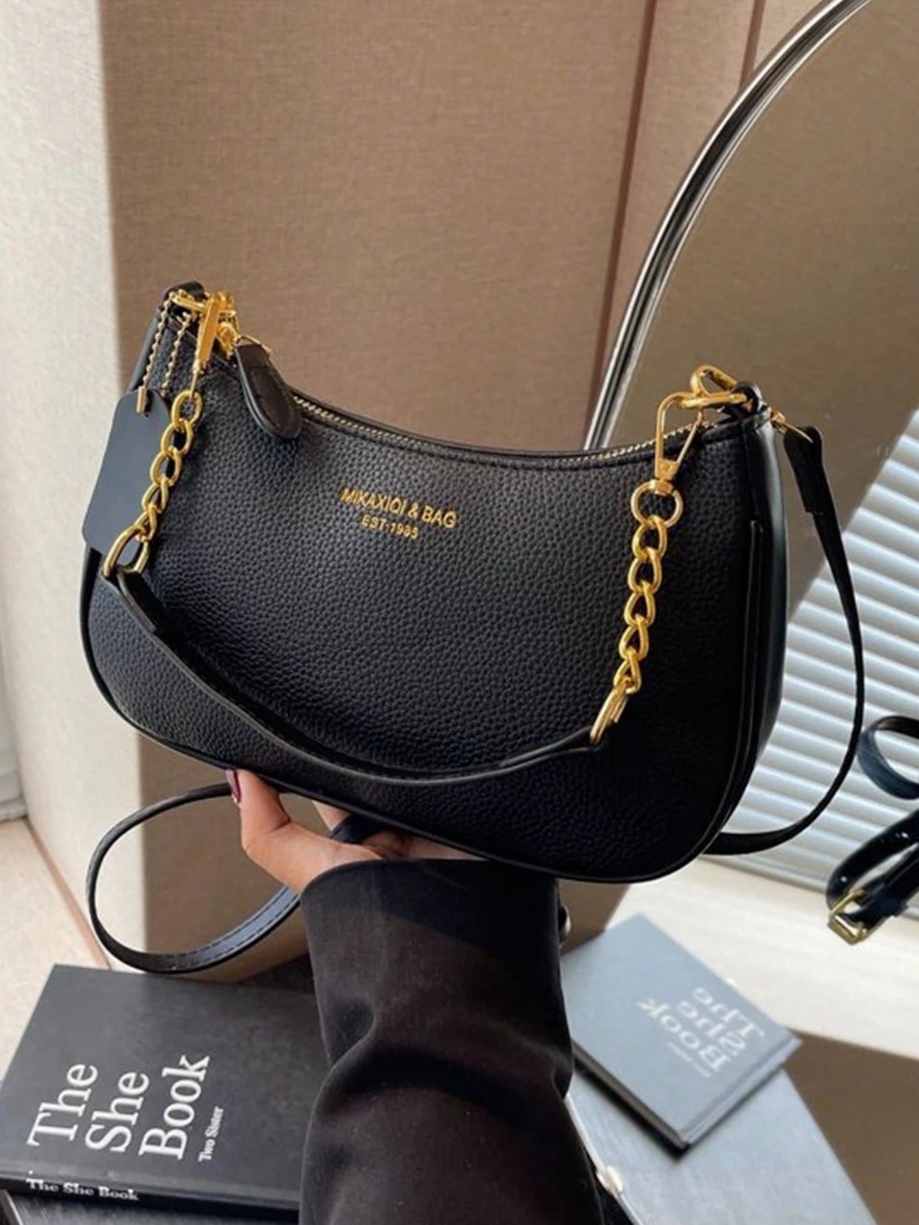 Women's Letter Adjustable Shoulder Strap Shoulder Bag,Zipper PU Leather Crossbody Bag, Armpit Bag,Women's Handbag, Women's Wallet,For Outdoor Travel