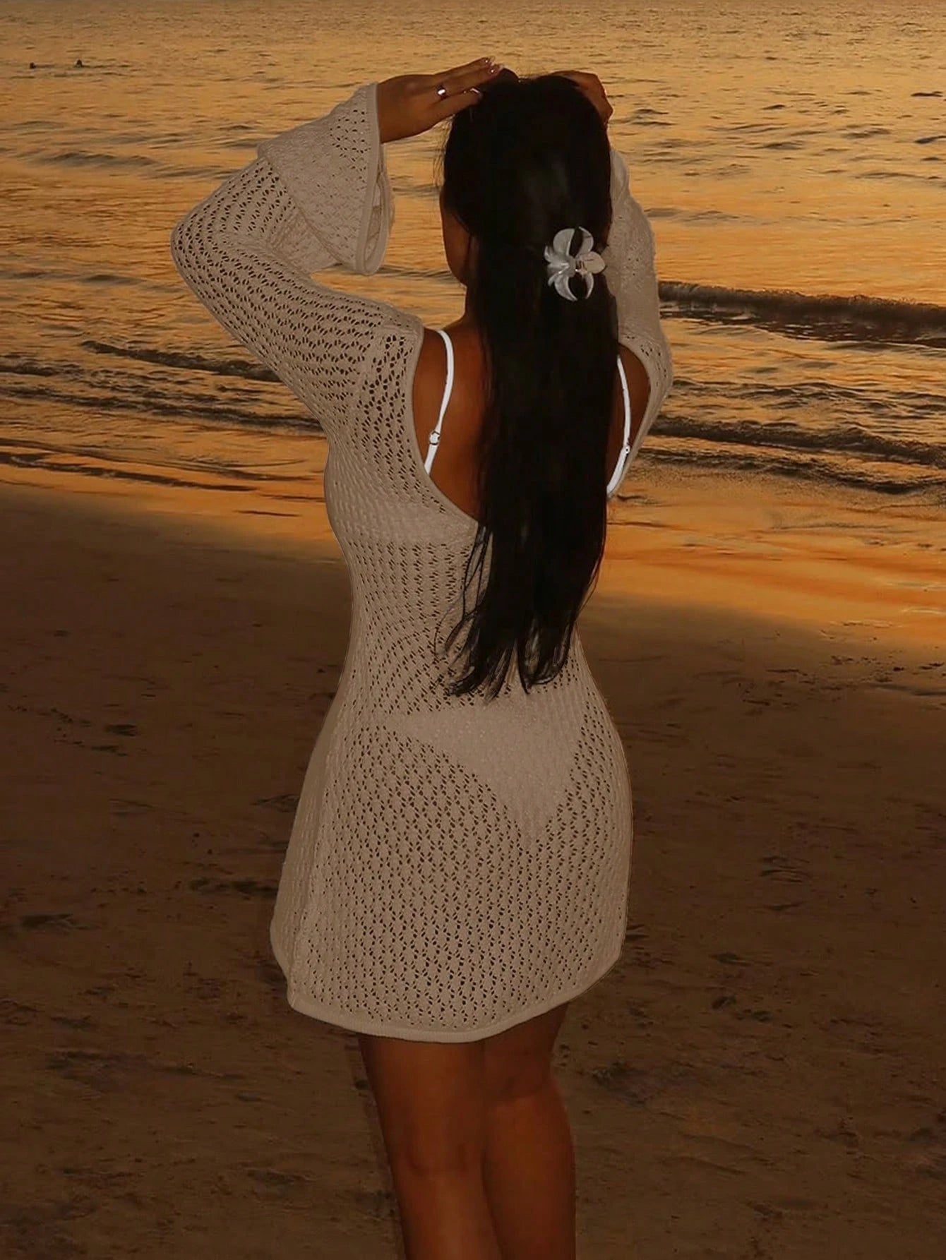 Women's Long Sleeve Hollow Out Swimsuit Cover Up, Elegant Bohemian Beach Resort Style, V-Neck Thin Skirt Vacation Summer