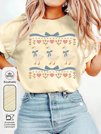 Women's Retro 80s Goose Print Round Neck Short Sleeve Casual T-Shirt, Funny Blue Ribbon Goose Women's Top, Vintage Goose Women's Summer Clothing, Cute Farm Animal Summer Top