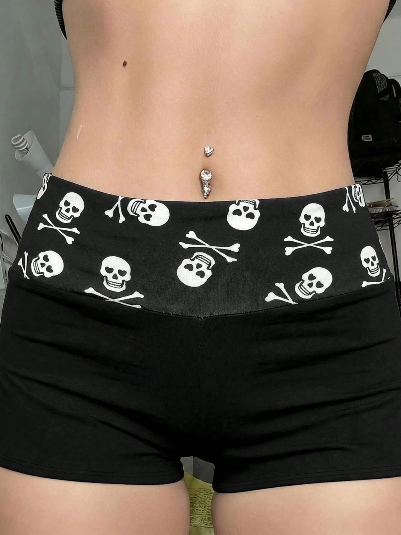 Y2K Style Skull Print Belt Shorts, Black High Waist Fitted Butt-Flattering Shorts Summer